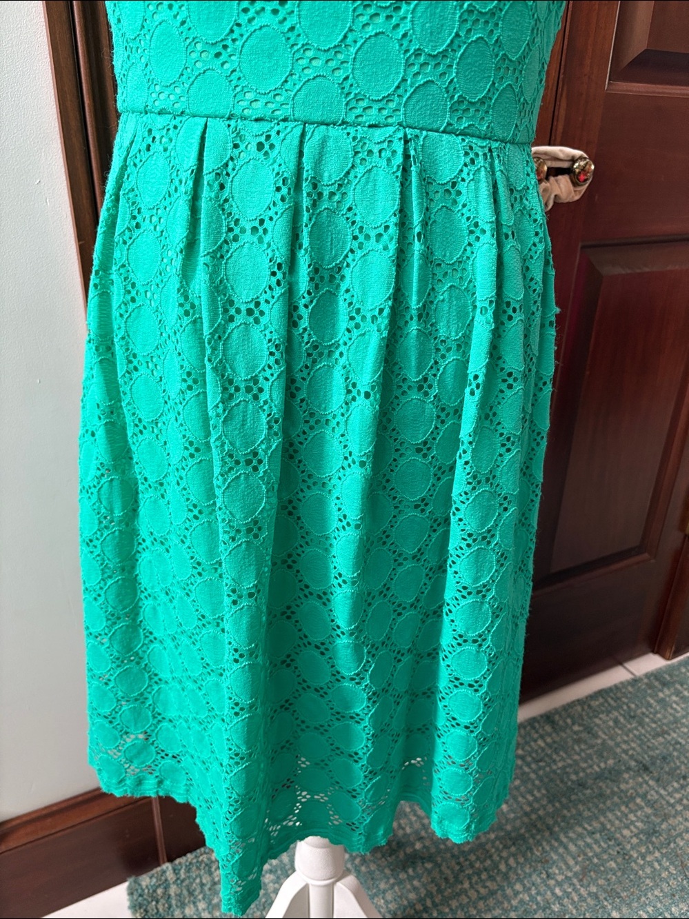 Ronni Nicole eyelet lace circle pattern dress green scoop neck sleeveless/stret - Picture 9 of 11